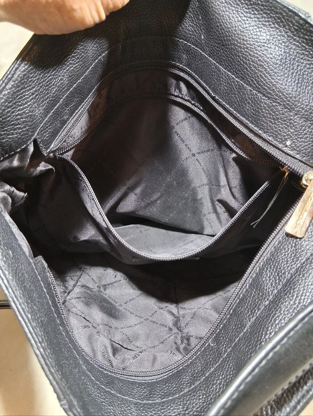 Michael kors all pebbled leather hobo